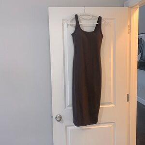 NWOT vuori dress